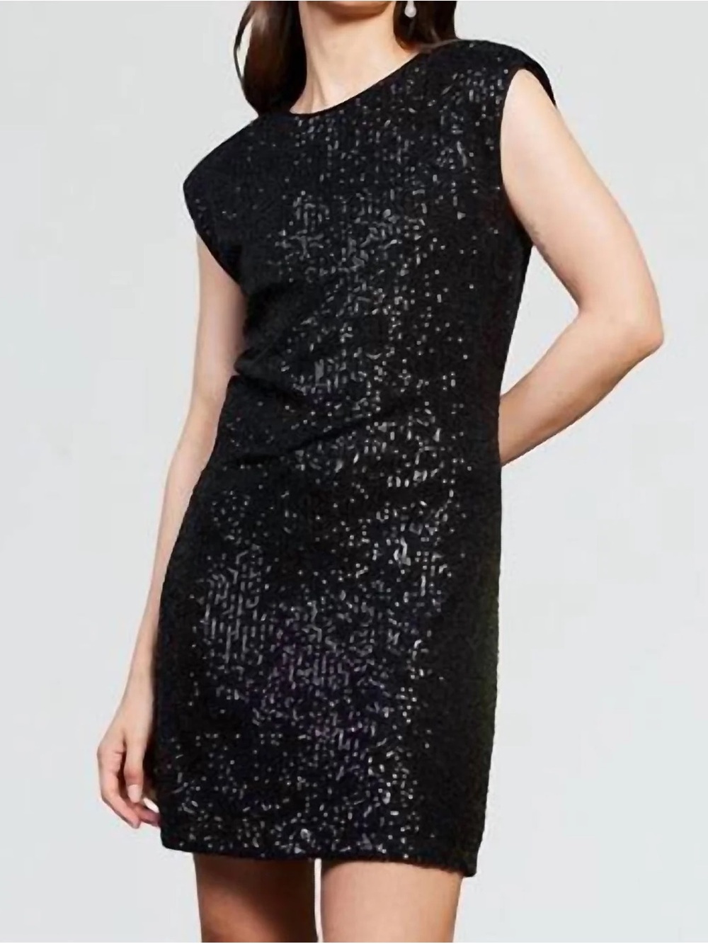 Gilli Black Sequin Cap-Sleeve Shift Dress